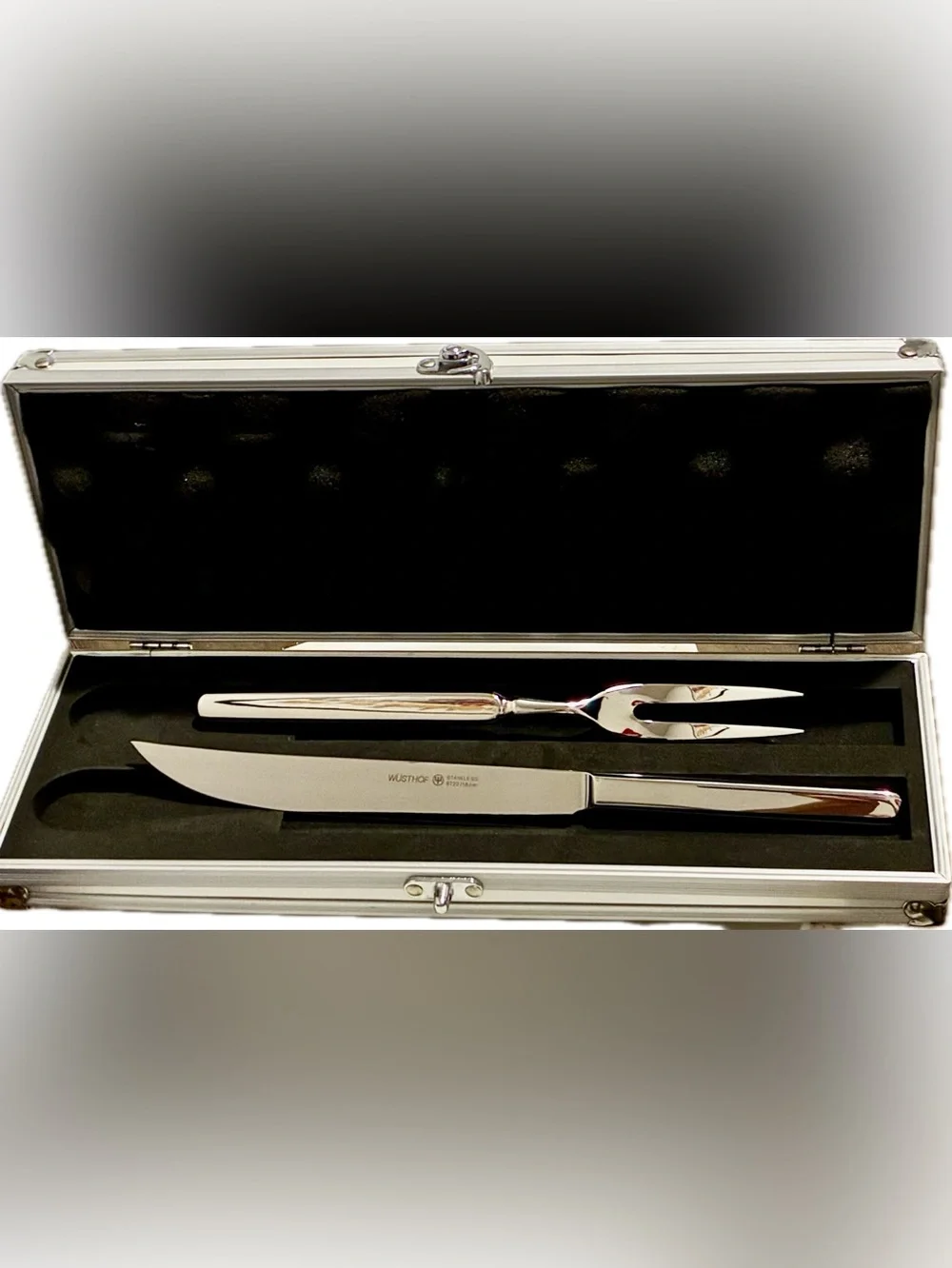 WÜSTHOF Germany Stainless 2-Pc Carving Knife & Fork Set with Aluminum Case - Picture 1 of 7